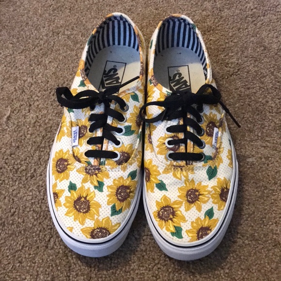 womens sunflower vans